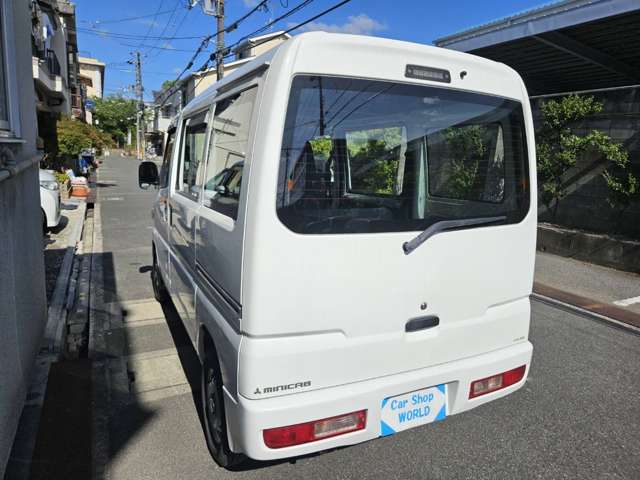 Mitsubishi Minicab Van 7