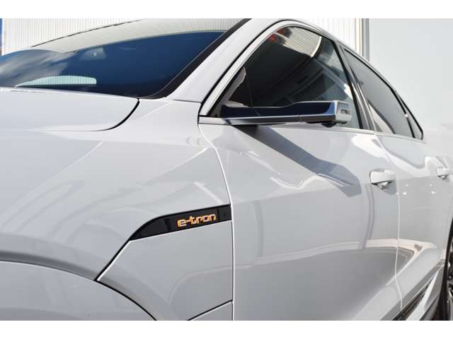 Audi e-tron Sportback 3