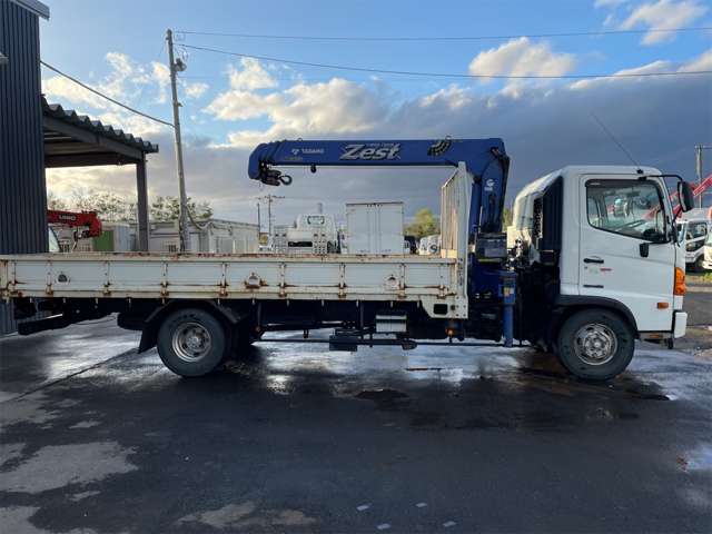 Hino Ranger 4