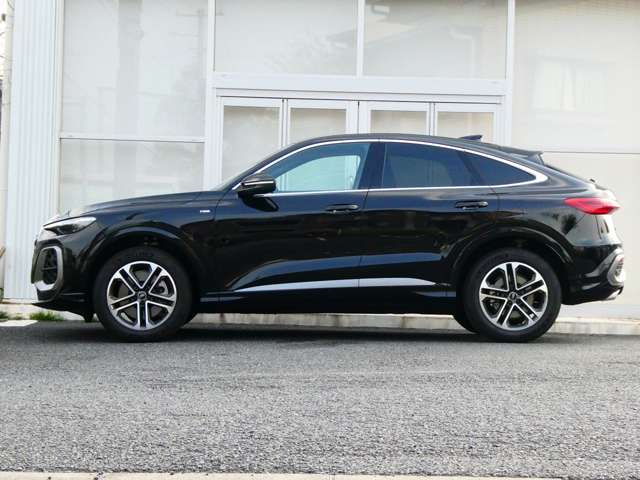 Audi Q5 Sportback 6