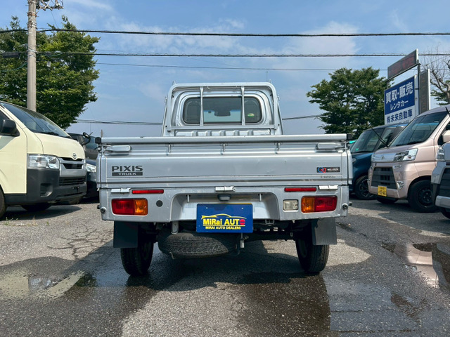 Toyota Pixis Truck 4