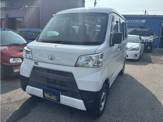 Toyota Pixis Van 3