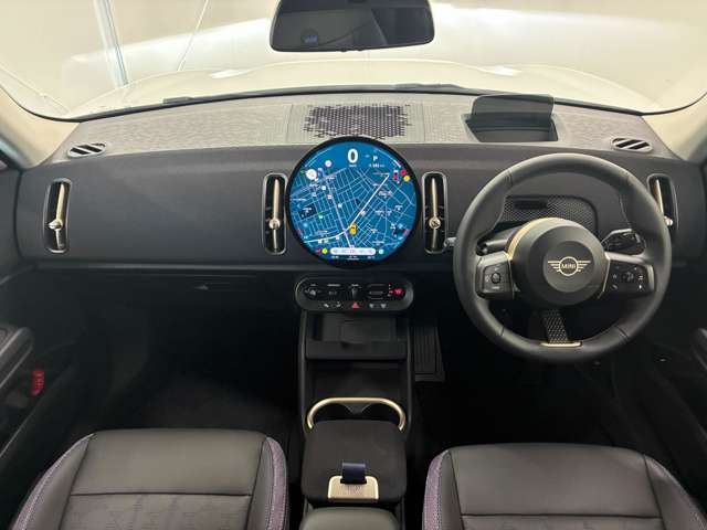 MINI Countryman 4