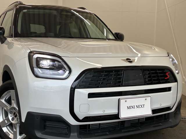 MINI Countryman 8