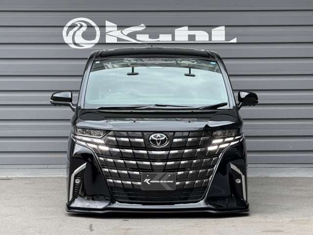 Toyota Alphard 12
