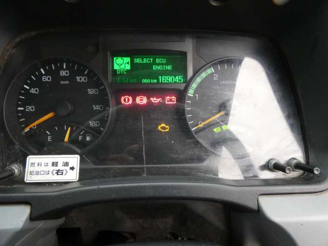 Mitsubishi Fuso Canter 13
