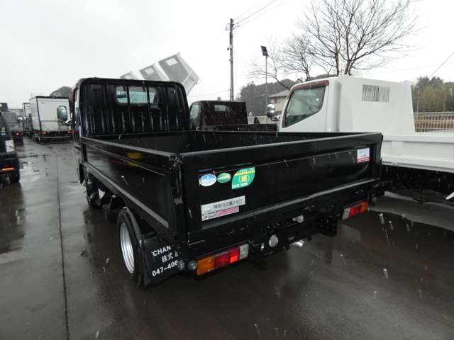 Mitsubishi Fuso Canter 7