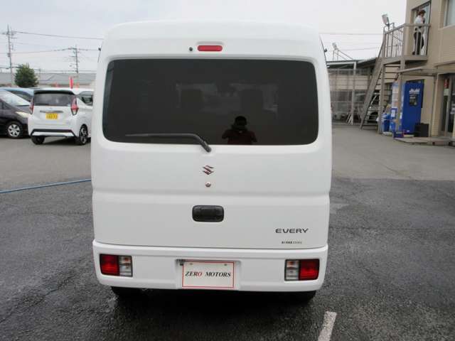 Suzuki Every 11