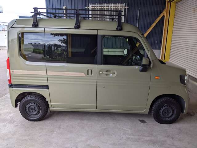 Honda N-VAN 8
