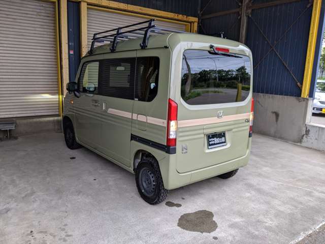 Honda N-VAN 10