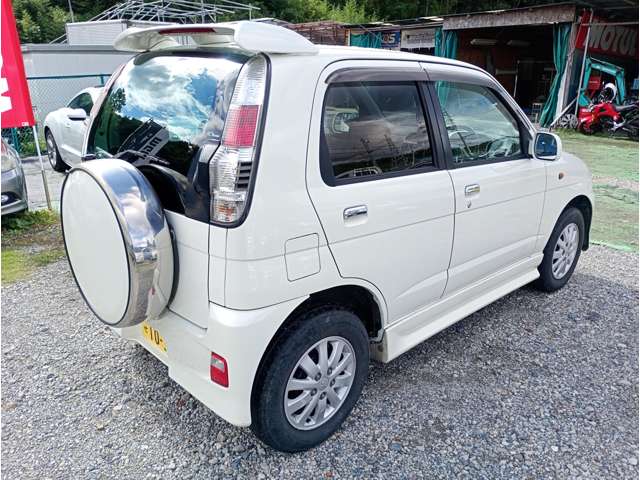 Daihatsu Terios Kid 2