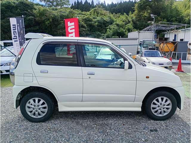 Daihatsu Terios Kid 3