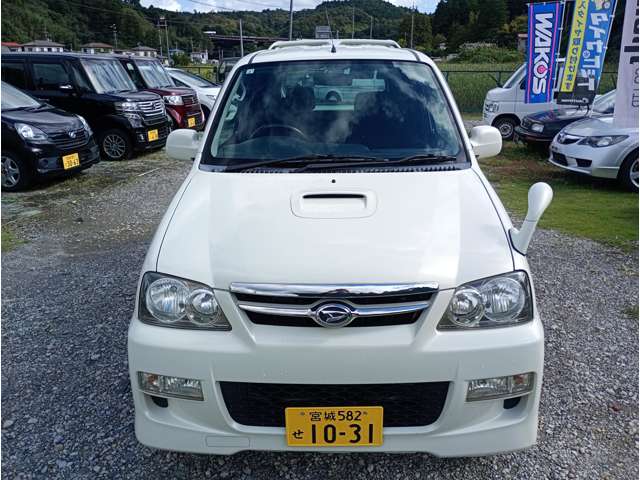 Daihatsu Terios Kid 8