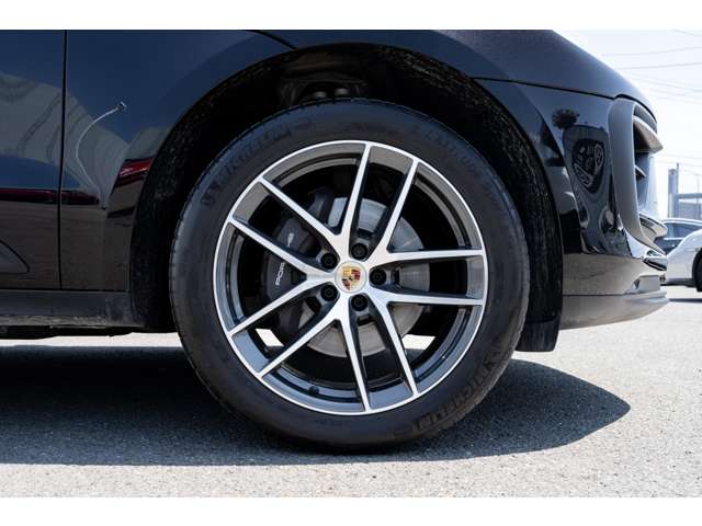 Porsche Macan 12