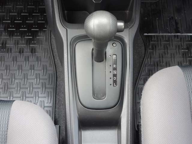 Nissan NV150 AD 11