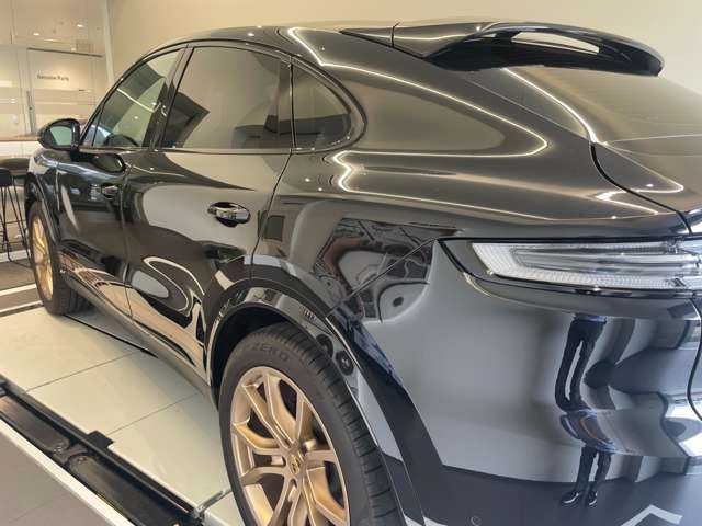 Porsche Cayenne Coupe 9