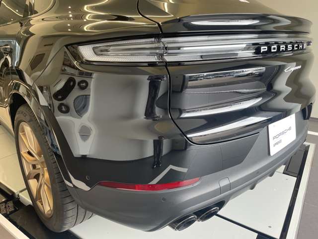 Porsche Cayenne Coupe 10