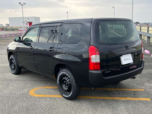 Toyota Probox Van 11