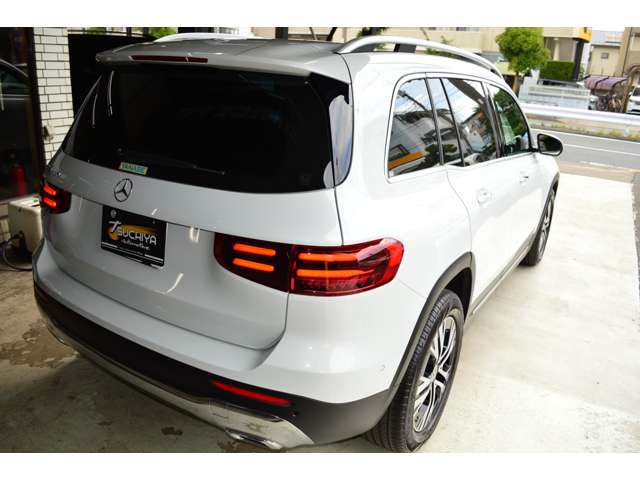 Mercedes-Benz GLB 6