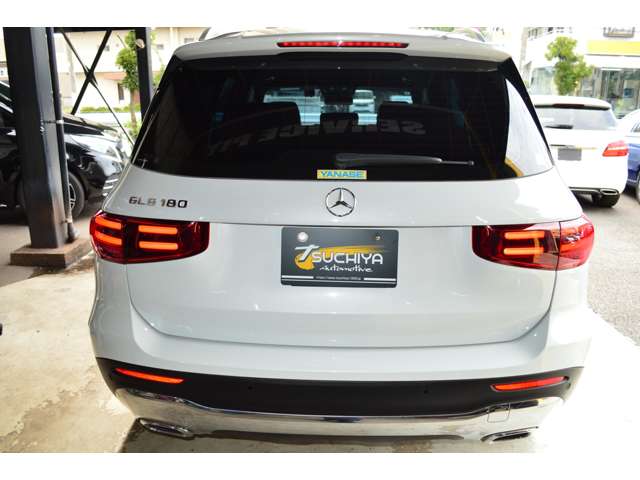 Mercedes-Benz GLB 8