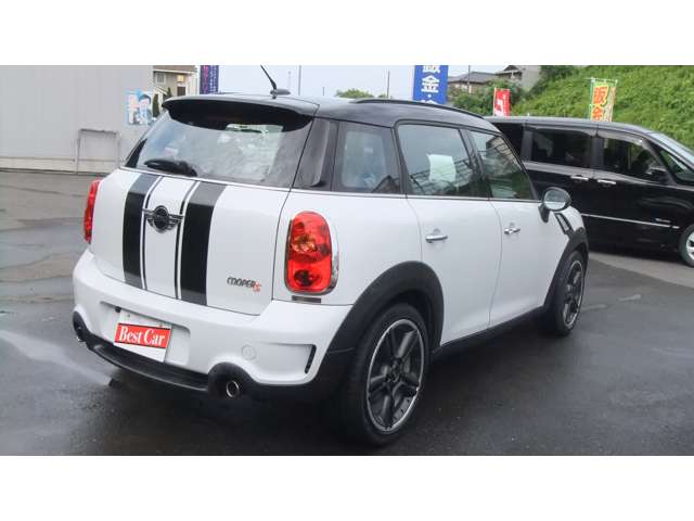 MINI Crossover 4