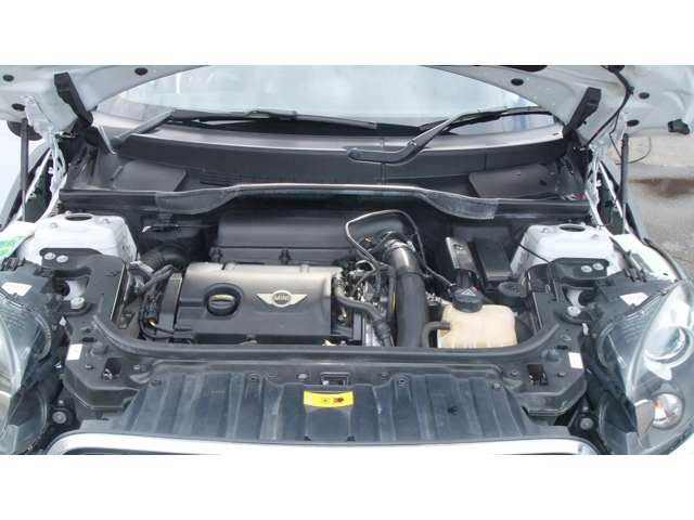 MINI Crossover 5