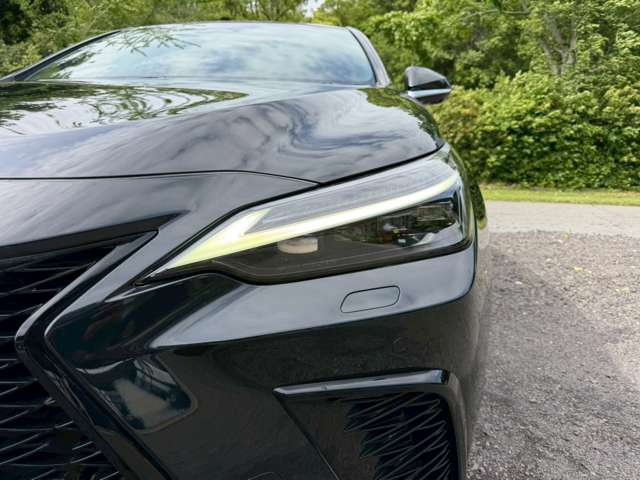 Lexus NX 7