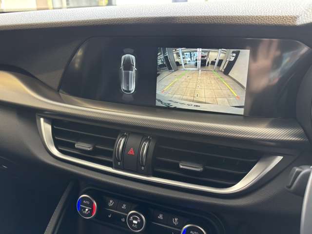 Alfa Romeo Stelvio 11