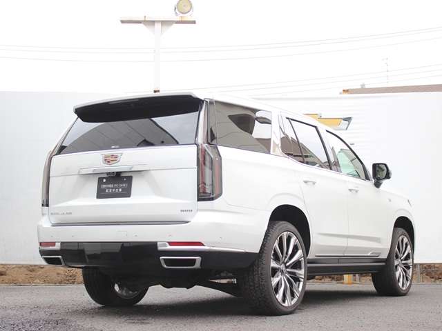 Cadillac エスカレード 3