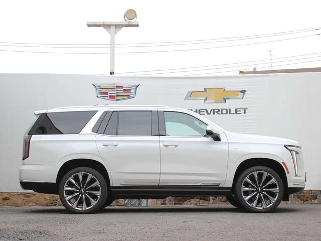 Cadillac エスカレード 8