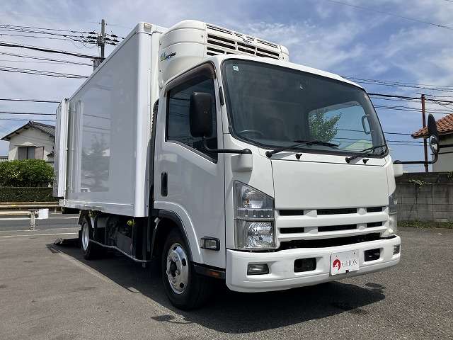 Isuzu Elf 10