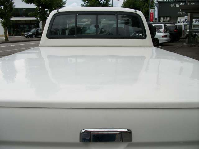 Toyota Hilux 11