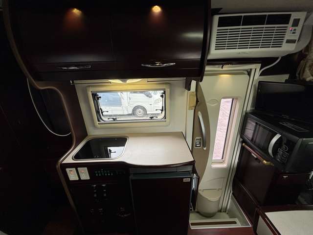 Toyota Camroad 10
