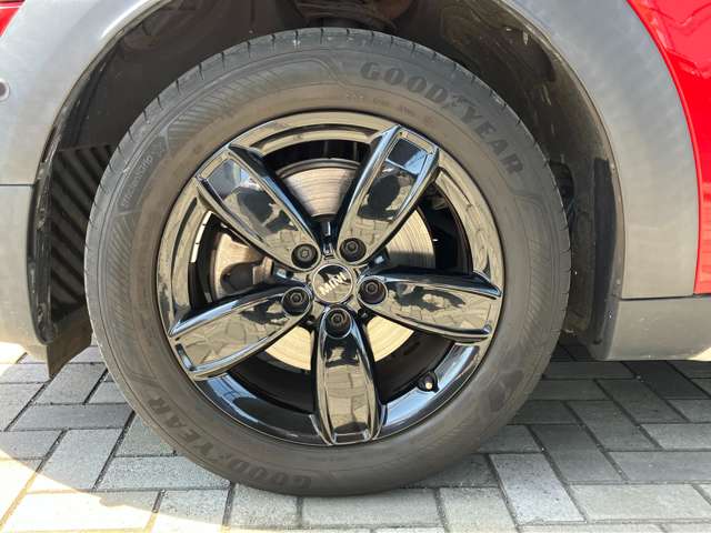 MINI Crossover 4