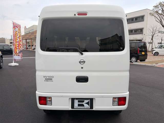 Nissan NV100 Clipper 11