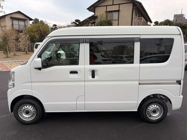 Nissan NV100 Clipper 9