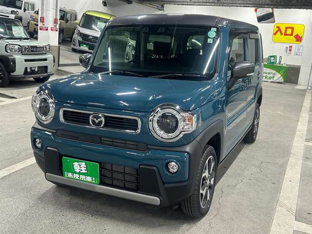 Mazda Flair Crossover 11