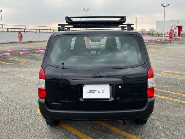 Toyota Probox Van 10
