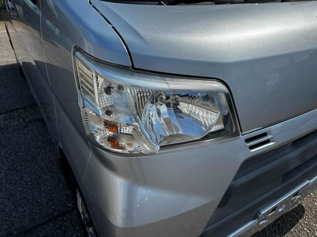 Daihatsu Hijet Cargo 9