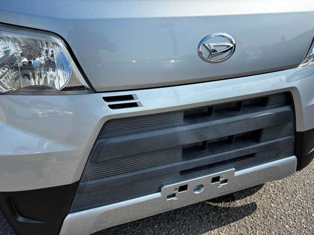 Daihatsu Hijet Cargo 10