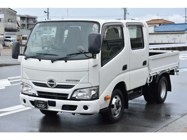 Hino Dutro 8