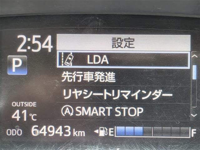 Toyota Sienta 10