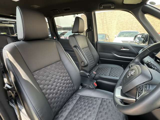 Toyota Voxy 7