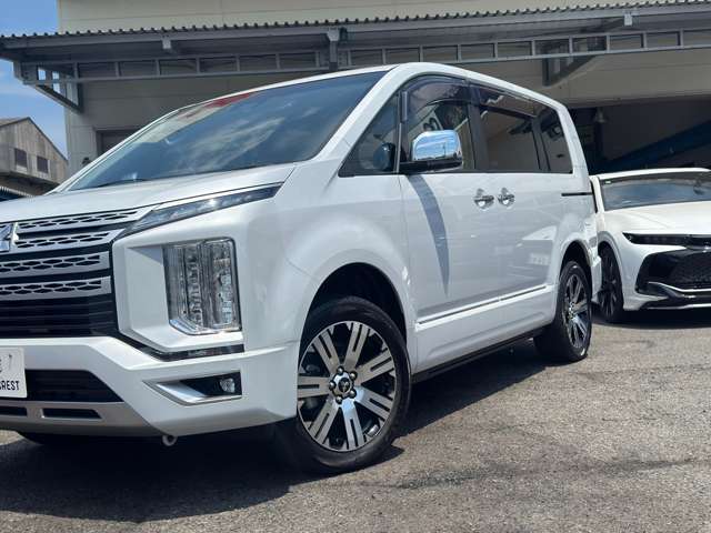 Mitsubishi Delica D:5 12
