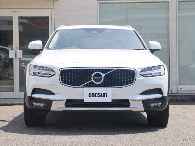 Volvo V90 Cross Country 5
