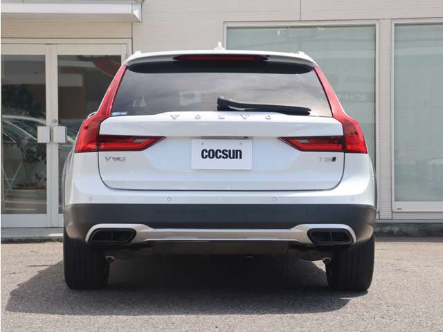 Volvo V90 Cross Country 9