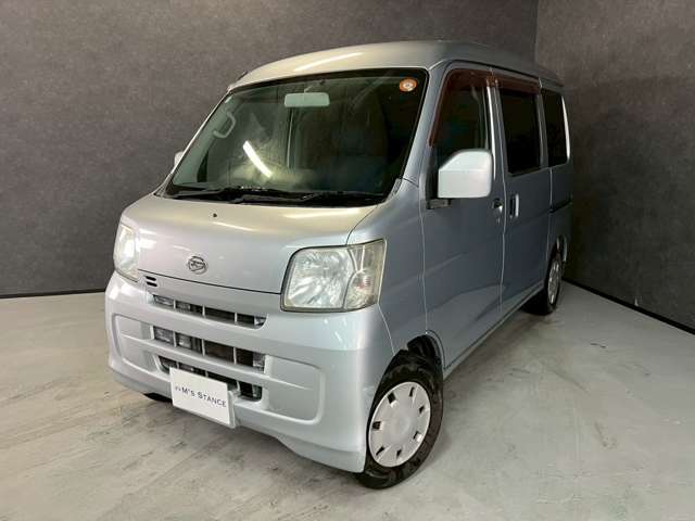 Daihatsu Hijet Cargo 6