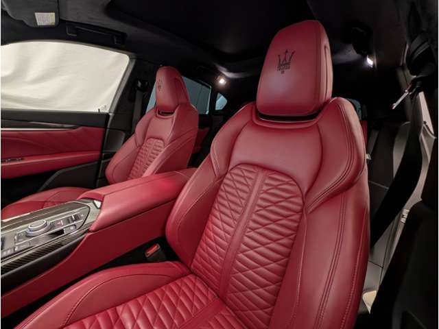Maserati Levante 11