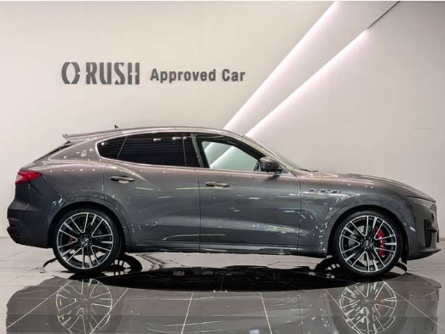 Maserati Levante 3