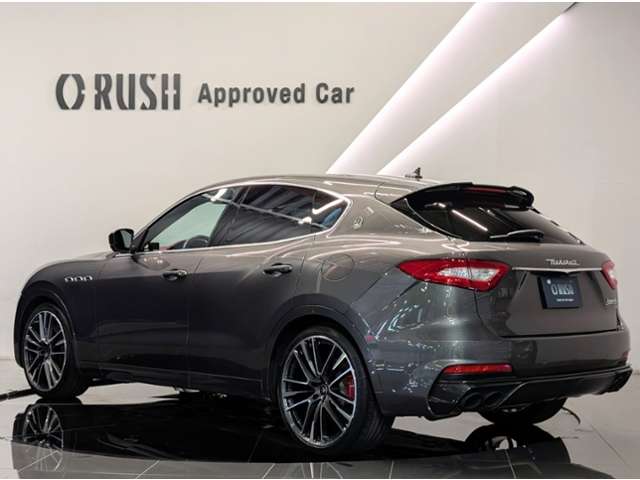 Maserati Levante 6